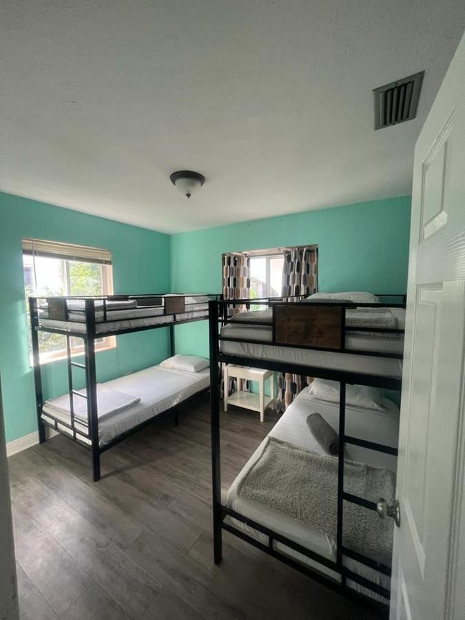 Brazilian Home Coral Gables Luaran gambar